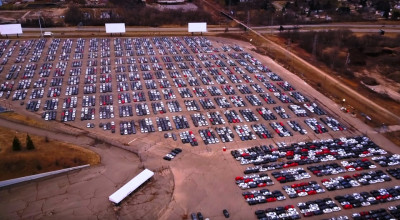 VIDEO: Mii de automobile Volkswagen echipate cu motoare diesel zac abandonate în parcările din SUA! - Photo