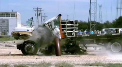 (VIDEO) Vezi aici cele mai periculoase limitatoare viteză din lume! - Photo