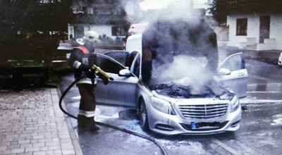 Motoarele Mercedes iau foc! Aproape un milion de mașini ale acestui producător vor fi rechemate în service. - Photo