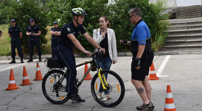 Poliţiştii vor să patruleze Chişinăul pe biciclete?! - Photo