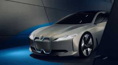 FRANKFURT 2017: BMW invită un nou membru de familie în gama de modele 