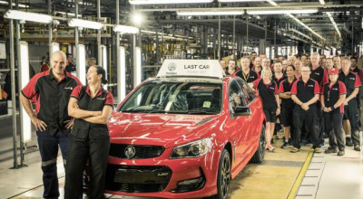 Australienii pun cruce pe Holden! Ultimul exemplar produs va fi ţinut în muzeu - Photo