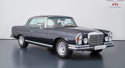 O fi el bătrân, dar e clasic, chipeş, faimos şi ascunde un motor V8 de 5.5 litri AMG! - Photo