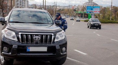 În doar 9 zile, circa 300 de şoferi au primit amenzi pentru geamurile umbrite! - Photo
