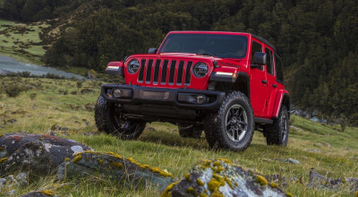 Americanii au echipat noul Jeep Wrangler cu propulsorul V8 împrumutat de la Camaro SS Americanii au echipat noul Jeep Wrangler cu propulsorul V8 împrumutat de la Camaro SS - Photo