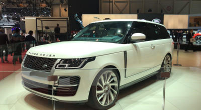 LIVE Geneva: Iată și primul Range Rover SV Coupe produs de britanici! LIVE Geneva: Iată și primul Range Rover SV Coupe produs de britanici! - Photo
