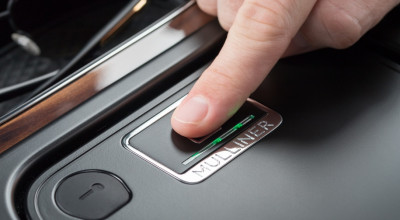 Bentley a dotat SUV-ul Bentayga cu un senzor de amprente! - Photo