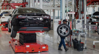 Tesla raportează pierderi uriașe în valoare de 785 de milioane de dolari, pentru primul trimestru a anului 2018! - Photo