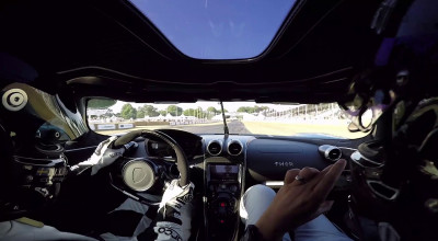 A încercat să filmeze cu telefonul o tură la bordul noului Koenigesgg Agera FE...nu i-a reușit filmulețul! (VIDEO) - Photo