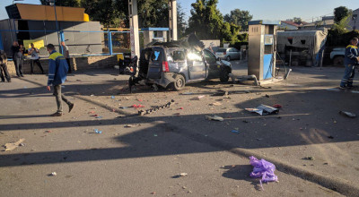 (FOTO) Un taxi din capitală a explodat chiar în momentul în care se alimenta cu gaz! - Photo