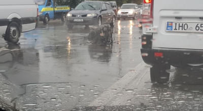 (FOTO) Ploaia și viteza fac victime! Accident grav în lanț pe str. Calea Moșilor din Chișinău și la ieșirea din orașul Hîncești! - Photo