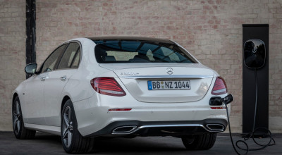 Mercedes prezintă noile versiuni hybrid pentru E-Class. Un total de 306 CP și un consum de doar 1.6 litri/ 100 km pentru varianta diesel-electrică! - Photo
