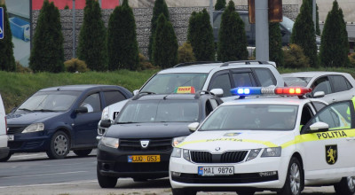 Atenție șoferi! Începând cu ziua de astăzi INP va desfășura acțiuni de depistare a vehiculelor care au instalate faruri de tip xenon aftermarket - Photo