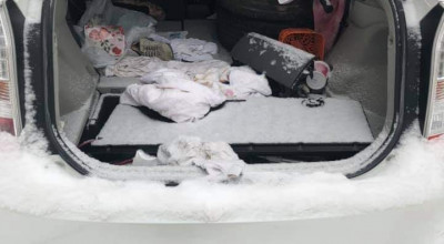 Dezmembrată de sărbători! Povestea încă unui Prius vandalizat pentru piese - Photo