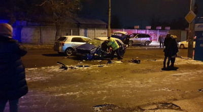 (VIDEO) Accident tragic în această noapte produs pe șoseaua Muncești. Două persoane au decedat iar altele trei au fost transportate la spital - Photo