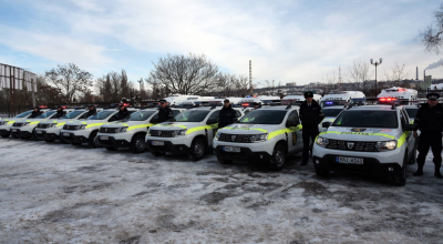 (FOTO) Polițiștii au primit în dotare încă 39 de automobile pentru care au fost cheluite 20 de milioane de lei - Photo