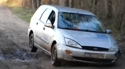 (VIDEO) Vezi cum se comportă o mașină fără amortizoare pe un drum de off-road! - Photo