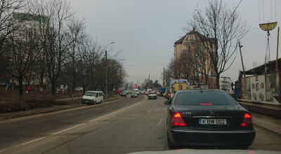 Iată și consecințele noului semafor instalat în sectorul Buiucani! - Photo