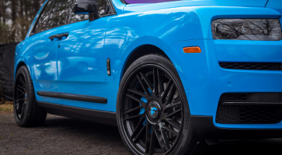 Un Rapper din SUA pune jante de 24 de inch și folie albastră pe noul Rolls-Royce Cullinan - Photo