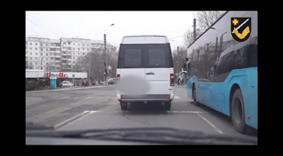 (VIDEO) INP desfășoară operațiunea „Autobuz”: Șoferii de maxi taxi provoacă o încălcare rutieră pe minut! - Photo