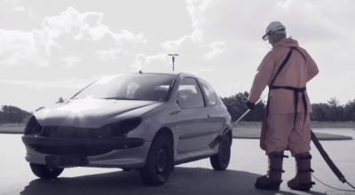 Vezi cum arată un Peugeout după ce-a fost spălat cu un compresor de 3.000 de bar! - Photo