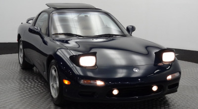 GALERIE FOTO: Cu cât se vinde astăzi o Mazda RX-7 cu numai 7.322 kilometri la bord? - Photo