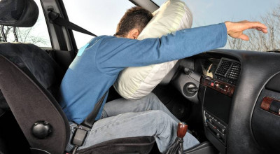 AIRBAGUL. Ești sigur că funcționează? Se va declanșa în caz de accident? Cum să îți dai seama dacă le ai și dacă sunt active? - Photo
