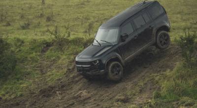 Noul Land Rover Defender ”va juca” alături de James Bond în noua peliculă No Time To Die - Photo