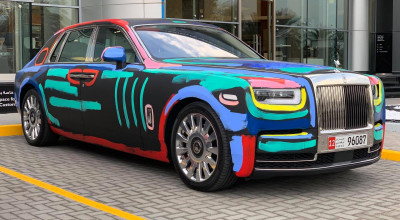 Unii zic că e Art Car. Tu ce părere ai despre un Rolls-Royce Phantom vopsit astfel? - Photo