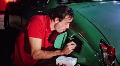 (VIDEO) Ce se va întâmpla dacă turnăm zahăr în rezervorul de combustibil? - Photo