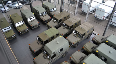 Lorinser, atelier de tuning, vinde 30 de vehicule G-Class, preluate de la serviciile armate! Prețurile încep de la 15.000 de euro - Photo