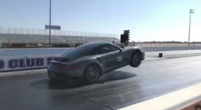 Porsche 911 capabil de wheelie? Din astea nu vezi prea des (VIDEO) - Photo