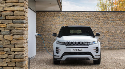 Land Rover Discovery Sport și Range Rover Evoque primesc versiuni PHEV: 309 CP și autonomie până la 66 de kilometri - Photo