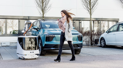 CARL - Primul robot care vine să îți încarce mașina electrică de unul singur, fără tine! - Photo