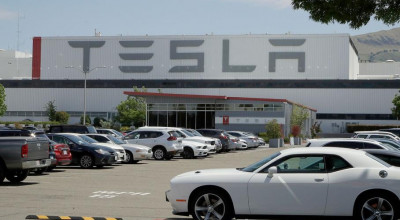 Elon Musk a reluat activitatea fabricii Tesla, în ciuda interdicției autorităților și este gata să fie arestat! - Photo