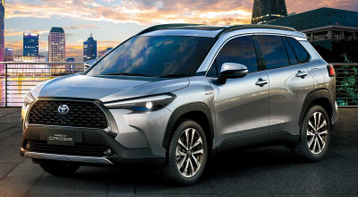 Toyota prezintă noua Corolla Cross! SUV-ul compact a debutat în Thailanda și este disponibil într-o versiune hybrid de 122 CP - Photo