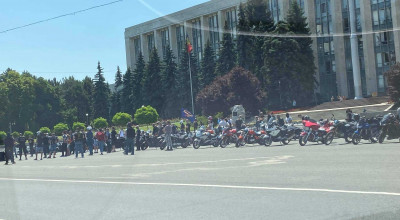 Motocicliștii au ieșit la protest în Piața Marii Adunări Naționale! Bikerii declară că sunt supuși discriminării - Photo