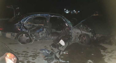 Accident grav în apropiere de Băcioi. Un Mercedes E-Class W210 a fost făcut zob, iar o persoana a fost spitalizată - Photo