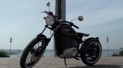 Kalashnikov a prezentat un nou proiect! Este vorba de o motocicletă electrică inspirată dintr-un model clasic - Photo