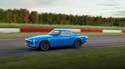 Clasic, dar cu note moderne. Un Volvo P1800 transformat într-un restomod de peste 400 CP - Photo