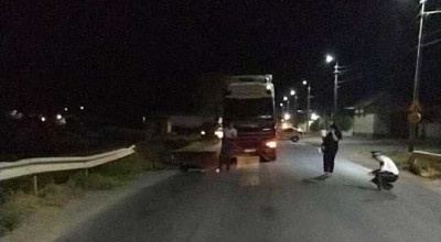 Accident fatal la Comrat. Un biciclist a decedat după ce a fost spulberat de un camion - Photo