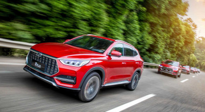 Chinezii prezintă SUV-ul Song Plus, ce ar putea concura cu Volkswagen Tiguan - Photo