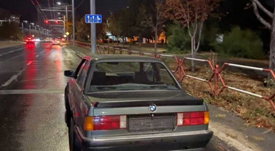 Polițiștii au lăsat fără numere peste 140 de mașini cu modificări efectuate fără autorizația de rigoare Polițiștii au lăsat fără numere peste 140 de mașini cu modificări efectuate fără autorizația de rigoare - Photo
