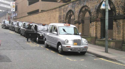 25.000 de străzi și 20.000 de localuri trebuie să cunoască la perfecție un taximetrist în Londra! Altfel nu obții licența - Photo