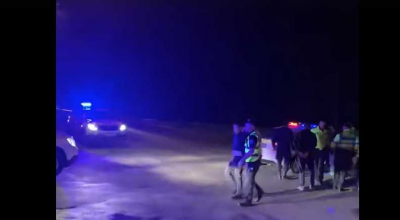 Scenariile GTA continuă, cu 12 echipaje de poliție și un șofer beat! (VIDEO) Scenariile GTA continuă, cu 12 echipaje de poliție și un șofer beat! (VIDEO) - Photo