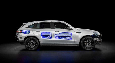 Proiect inedit: Un Mercedes-Benz EQC cu elemente transparente își dezvăluie structura internă - Photo