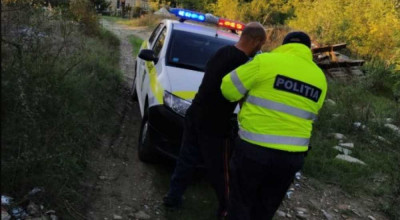 (VIDEO) Un șofer beat criță a încercat să fugă de poliție pe străzile din Sângera (VIDEO) Un șofer beat criță a încercat să fugă de poliție pe străzile din Sângera - Photo