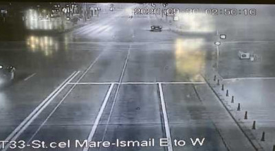 (VIDEO) Un BMW a fost la un pas de a repeta accidentul tragic de la intersecția bd. Ștefan cel Mare și str. Ismail (VIDEO) Un BMW a fost la un pas de a repeta accidentul tragic de la intersecția bd. Ștefan cel Mare și str. Ismail - Photo
