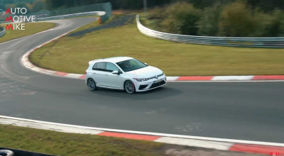 (VIDEO) Noul Volkswagen Golf R a fost surprins decamuflat în timpul testelor de pe circuitul de la Nurburgring - Photo