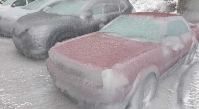 Ploaia îngheţată a transformat Vladivostokul într-un oraş de cleștar plin de mașini imobilizate - Photo